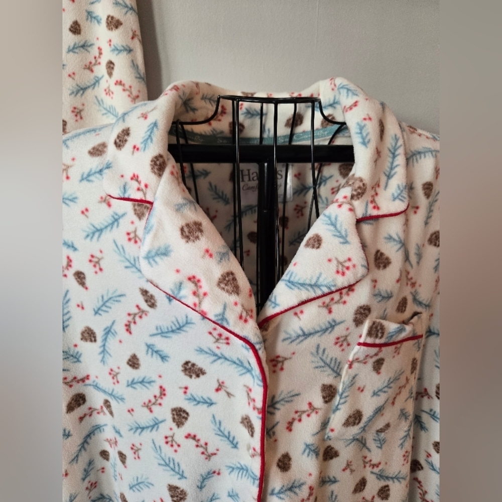 Hanes Fleece Pajama Set with Floral Winter Berry Print Size 3X - Picture 5 of 8